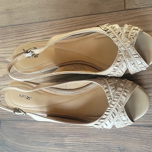 Apt. 9 Shoes - Apt. 9 wedge shoes Taupe Size 7.5